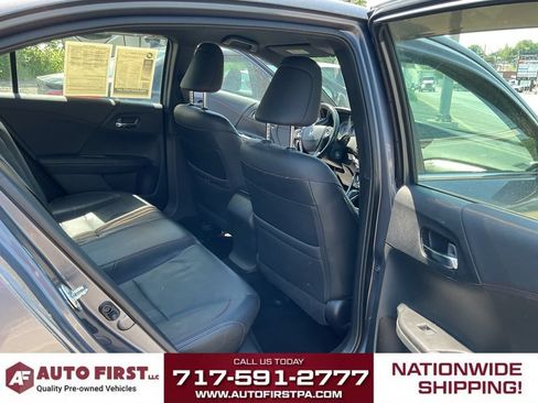Used 2017 Honda Accord Sport Special Edition image 12