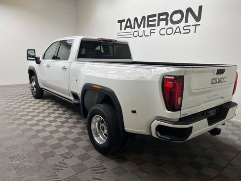 Used 2023 GMC Sierra 3500 Denali w/ Denali Ultimate Package AWD/4WD image 6