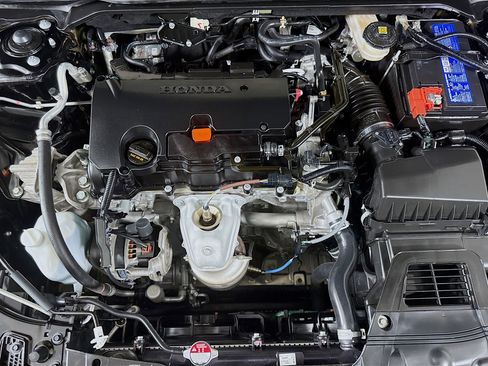 Used 2023 Honda Civic Sport image 39