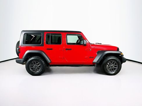 Used 2025 Jeep Wrangler Sport S image 10