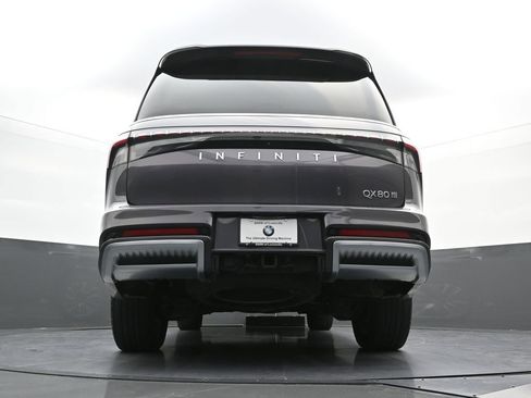 Used 2025 INFINITI QX80 Luxe AWD/4WD image 27