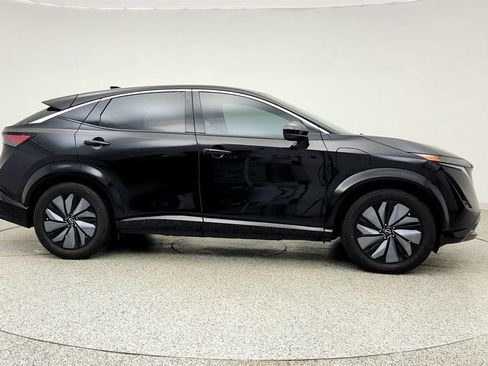 Used 2023 Nissan Ariya FWD image 4