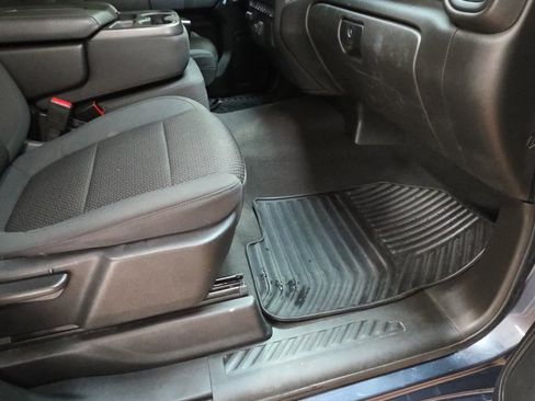 Used 2021 Chevrolet Silverado 1500 Custom Trail Boss w/ Safety Confidence Package image 12