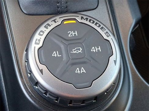 Used 2021 Ford Bronco Badlands image 21