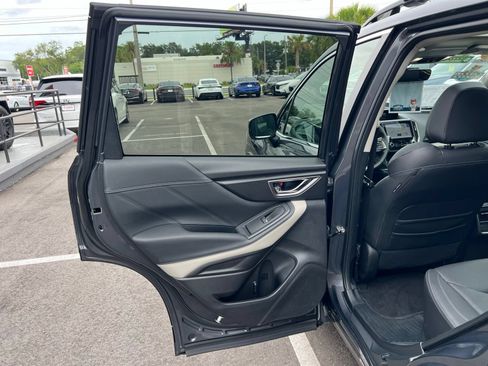 Used 2024 Subaru Forester Limited AWD/4WD image 48