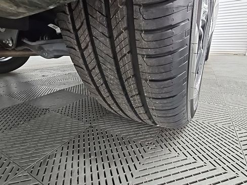 Used 2023 Honda HR-V Sport image 47