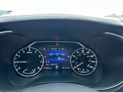 Used 2017 Nissan Maxima Platinum image 18