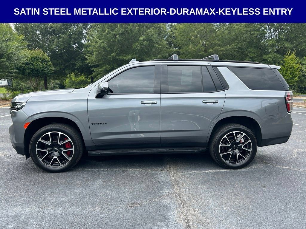 Used 2022 Chevrolet Tahoe RST w/ Luxury Package RWD image 11