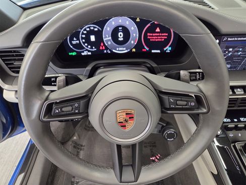 Certified 2025 Porsche 911 Carrera image 14
