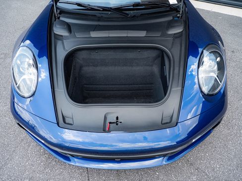 Used 2022 Porsche 911 Carrera RWD image 27