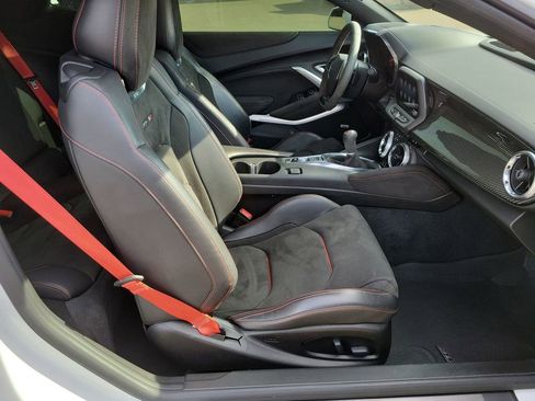 Certified 2019 Chevrolet Camaro ZL1 image 28