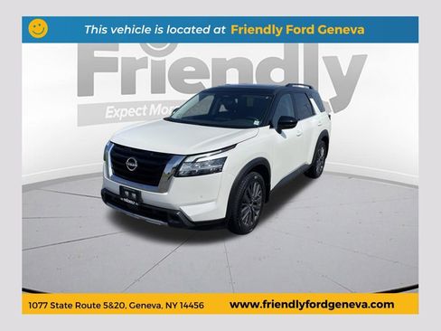 Used 2023 Nissan Pathfinder SL w/ SL Premium Package AWD/4WD image 1