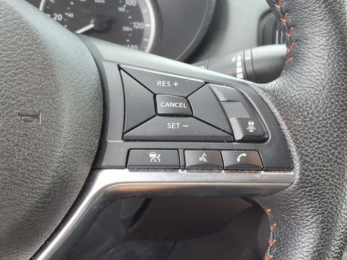 Used 2024 Nissan Versa SR FWD image 24