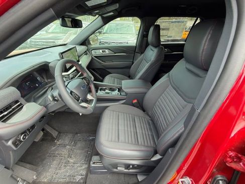 New 2026 Ford Explorer ST-Line w/ ST-Line Street Pack RWD image 7