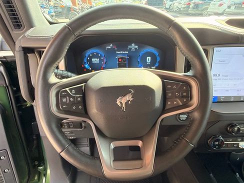 Used 2025 Ford Bronco Outer Banks AWD/4WD image 20
