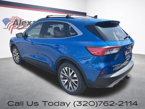 Used 2021 Ford Escape Titanium AWD/4WD image 6