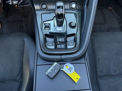 Used 2016 Jaguar F-TYPE Convertible image 31
