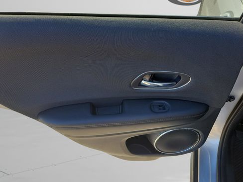 Certified 2022 Honda HR-V EX image 24