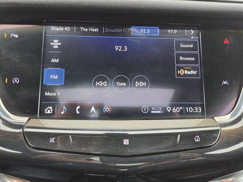 Used 2020 Cadillac XT6 Premium Luxury AWD/4WD image 19