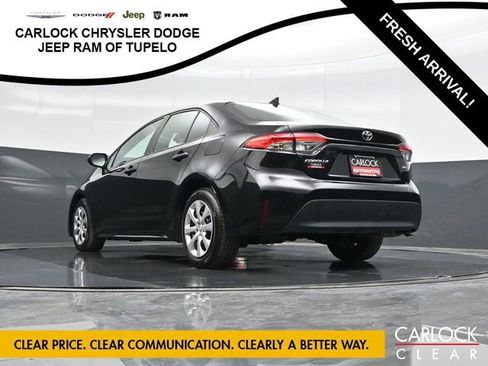 Used 2024 Toyota Corolla LE image 39