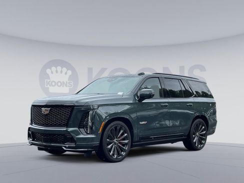 Used 2026 Cadillac Escalade V w/ LPO, Floor Liner Package AWD/4WD image 5