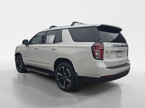 Used 2023 Chevrolet Tahoe LT w/ Luxury Package AWD/4WD image 3