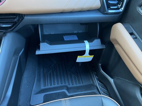 New 2026 GMC Canyon AT4 image 32