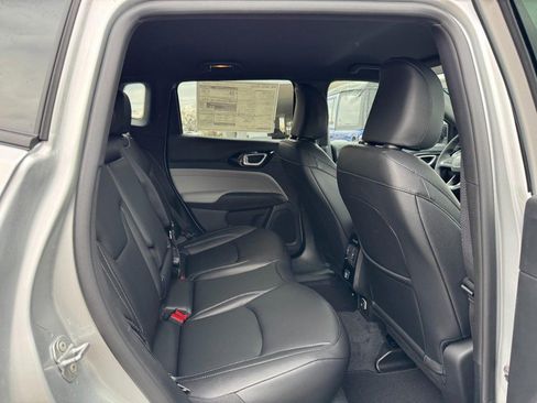 New 2026 Jeep Compass Limited AWD/4WD image 6