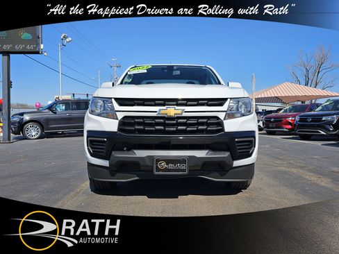 Used 2022 Chevrolet Colorado LT w/ Fleet Safety Package image 3