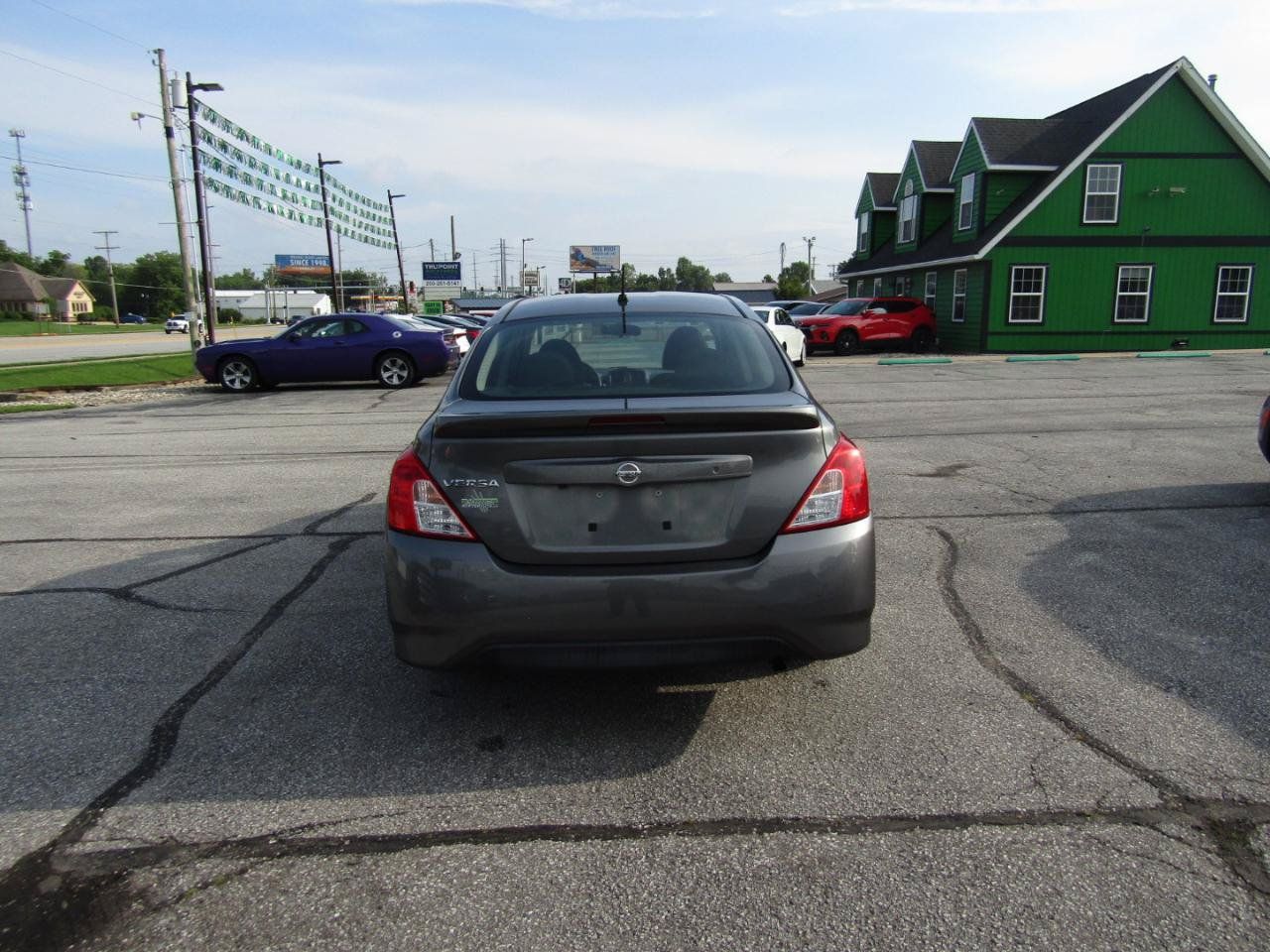 Used 2018 Nissan Versa S Plus FWD image 6