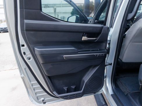 Used 2024 Toyota Tacoma TRD Sport image 38