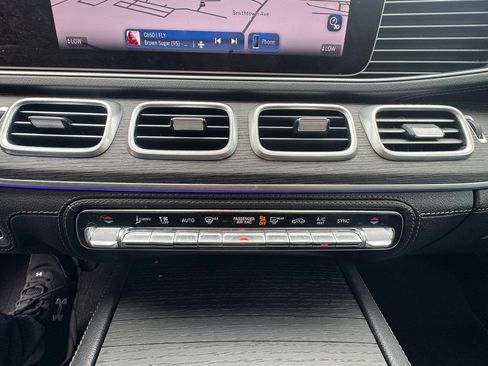 Used 2024 Mercedes-Benz GLE 350 4MATIC image 13