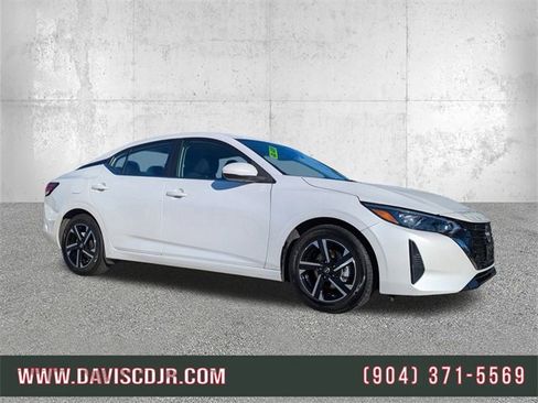 Used 2024 Nissan Sentra SV image 1