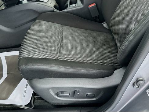 Used 2019 Nissan Rogue Sport SV w/ All-Weather Package AWD/4WD image 19