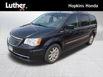 Used 2016 Chrysler Town & Country Touring
