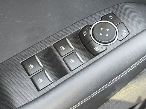 Used 2022 Ford Mustang Mach-E Premium image 13