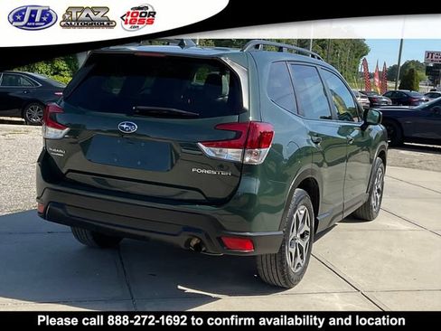 Used 2023 Subaru Forester Premium AWD/4WD image 7