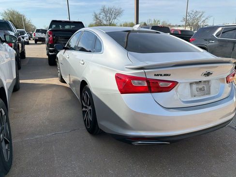 Used 2021 Chevrolet Malibu RS image 5
