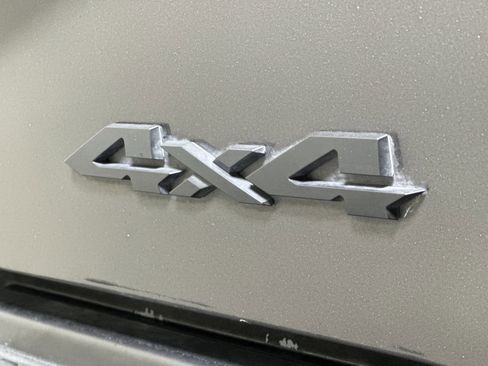 Used 2023 RAM 2500 Limited image 69