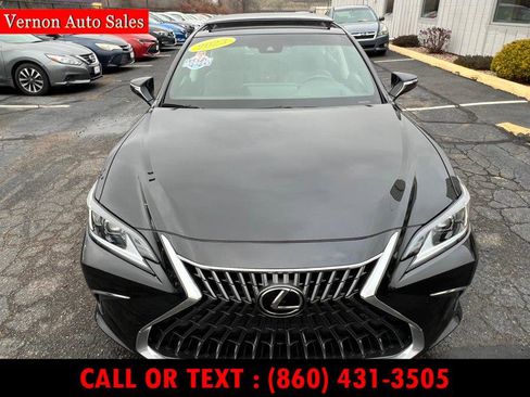 Used 2023 Lexus ES 350 w/ Luxury Package image 3