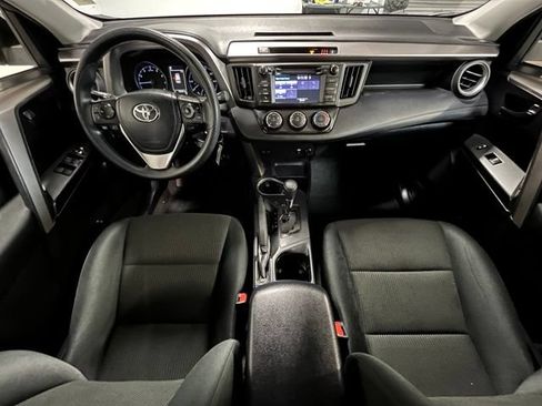 Used 2018 Toyota RAV4 LE w/ All Weather Liner Package AWD/4WD image 17