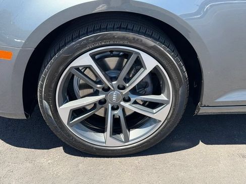 Used 2019 Audi A4 2.0T Premium FWD image 28