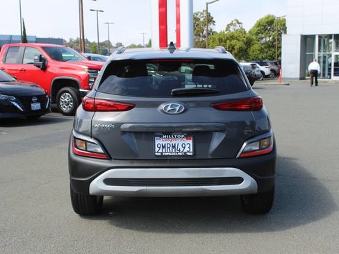 Used 2023 Hyundai Kona SEL w/ Cargo Package FWD image 8