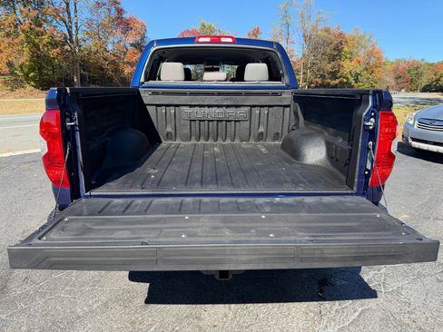 Used 2015 Toyota Tundra SR5 w/ TRD Off Road Package image 35