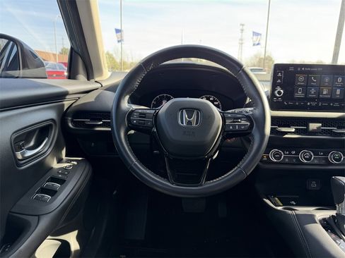 Used 2023 Honda HR-V EX-L image 20
