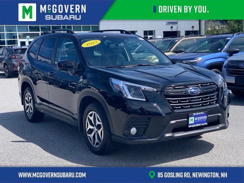 Used 2023 Subaru Forester Premium AWD/4WD image 1
