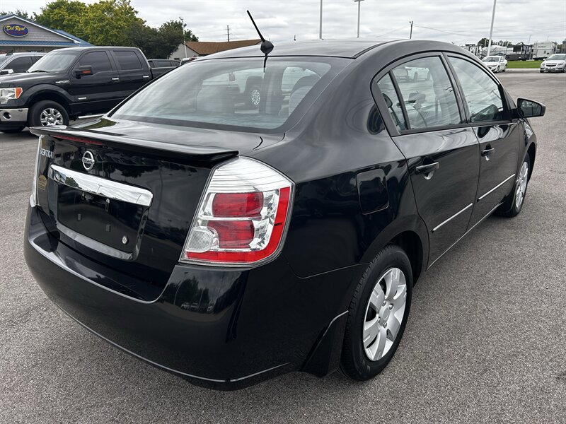 Used 2012 Nissan Sentra 2.0 FWD image 4