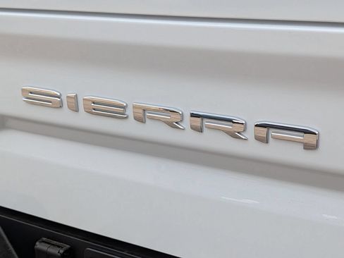New 2026 GMC Sierra 1500 SLT w/ SLT Premium Plus Package AWD/4WD image 19