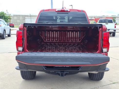 Used 2026 Chevrolet Colorado Trail Boss AWD/4WD image 8