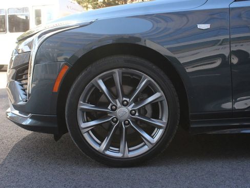 Used 2021 Cadillac CT4 Sport image 10